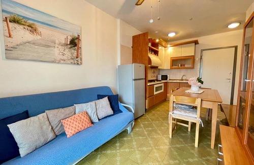 Porto Santa Margherita Apartment | Central apartment with shared pool
