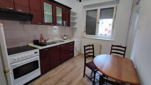Kragujevac Apartment | Central Lake Apartment