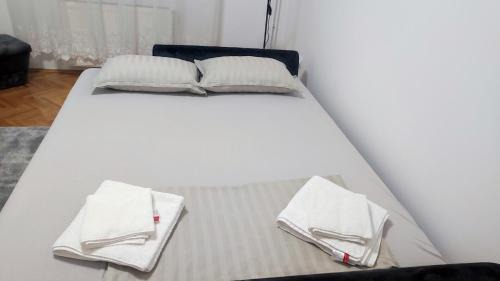Kragujevac Apartment | Central Lake Apartment