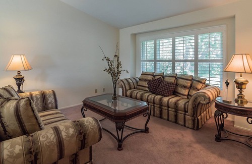 Tierrasanta House | CENTRAL LOCATION; TIERRASANTA JEWEL, PRV HOME GOLF COURSE/CANYON VIEW/AIR