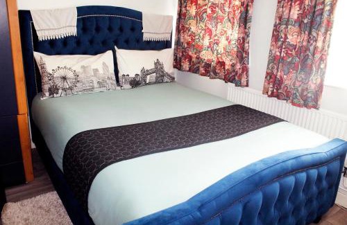Dalgarno House | Central London rooms close to Portobello road
