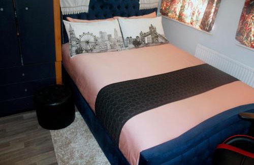 Dalgarno House | Central London rooms close to Portobello road