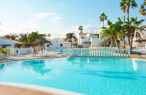 Caleta de Fuste Apartment | CENTRAL LUXURIOUS apartment WiFi Netflix