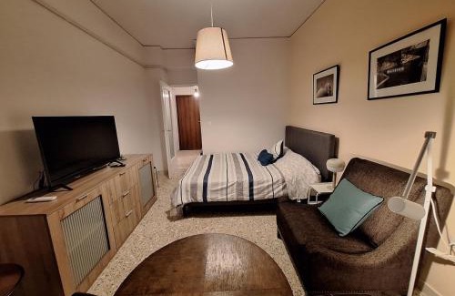 Athens Apartment | Central Modern Stay Apartment-5min walk from metro