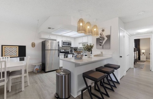 Summerlin Apartment | Central Near Summerlin with Pool hot tub and games