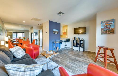 Downtown Palm Springs Apartment | Central Palm Springs Resort Condo with 2 Balconies