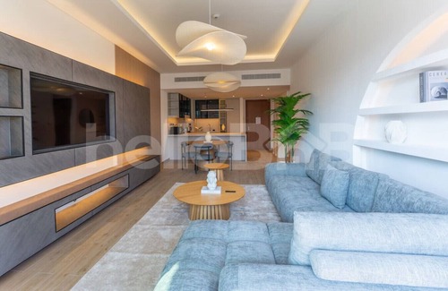 Al Wasl Apartment | Central Perks Await! Chic apt in City Walk, Dubai!