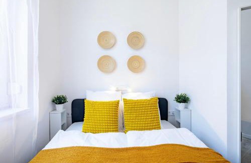 Nepszinhaz negyed Apartment | Central - Relaxing Stay - Relaxing Sleep