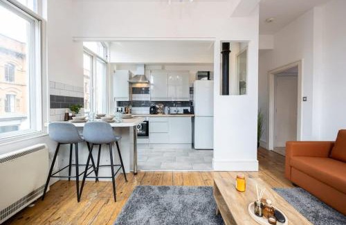 Northern Quarter Apartment | Central Sleeps 6 Stunning 2 Bed by City SuperHost