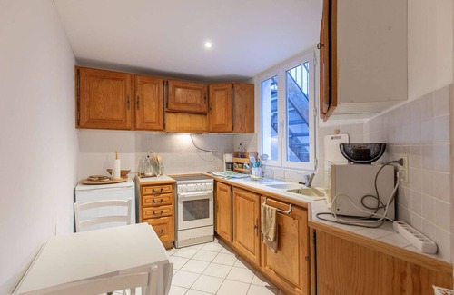 Cauterets Apartment | Central studio 2-4, equipped terrace, near spa and hikes