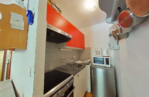 Le Grand-Bornand Apartment | Central Studio with Balcony, Parking, and Elevator - Sleeps 4