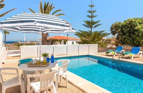 Arenal d'en Castell Villa | Centrally located villa ideal for the beach.
