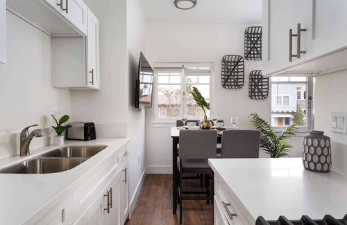Golden Hill Apartment | Centrally Located 2BR Condo with Luxury Interior