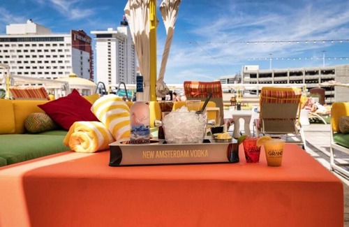 Downtown Las Vegas House | Centrally Located! 3 Units w/ FREE Parking! Close to North Las Vegas Airport!