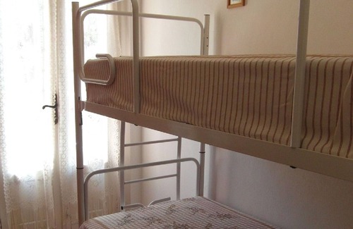 Lido di Capoliveri House | Centrally Located and Mediterranean Holiday Home "Margherita - Trilocale" with Garden