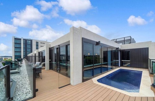 Canberra City Centre Apartment | Centrally Located Canberra Apartment
