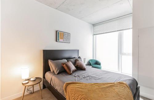 Gateway District Apartment | Centrally Located DT Luxury Apts at City Club