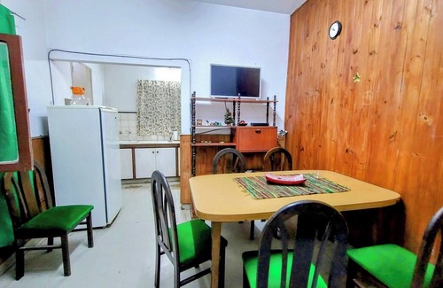 Santa Rosa House | Centrally located house Yrigoyen