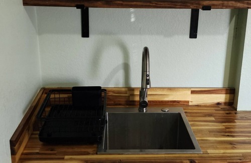 North San Antonio - SAT Apartment | Centrally Located Happy Haven