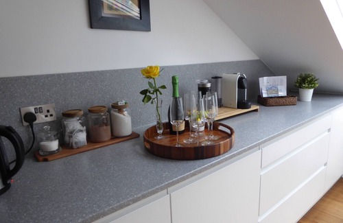 Harrogate City Centre Apartment | Centrally located, luxury, modern 3 bedroom, 2 bathroom apartment