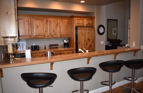 Ketchum House | Centrally Located Luxurious 3 Bedroom Condo