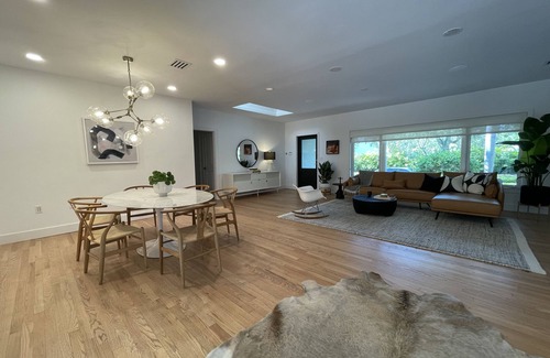 Coral Gables House | Centrally located, beautiful Coral Gables family home!