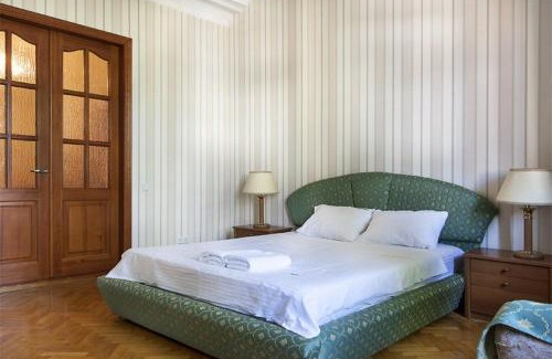 Besarabka Apartment | Centre 911 flat