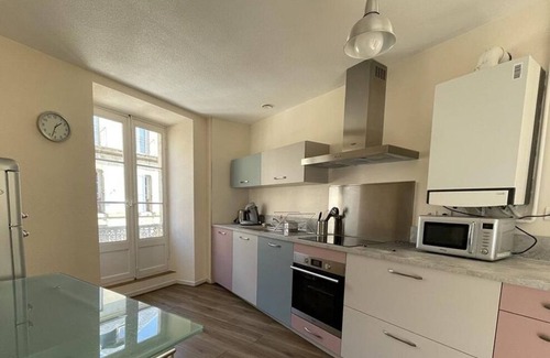 Sarlat-la-Caneda Historic Center Apartment | Centre Sarlat Appartement 4 Personnes 2 Chambres