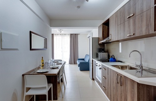 Msida Apartment | Centric and Modern Apartment Close to Amenities