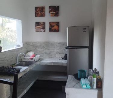 Manzanillo House | Centrico, seguro, buen precio, Timon