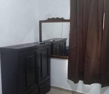 Manzanillo House | Centrico, seguro, buen precio, Timon