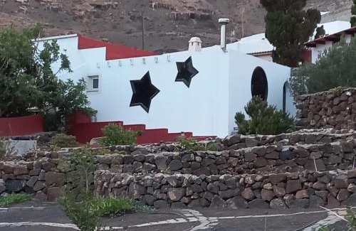 Femes House | Centro Ave Fénix