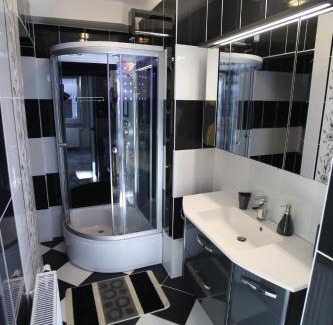 Kaposvar Apartment | Centrum Lux Apartman