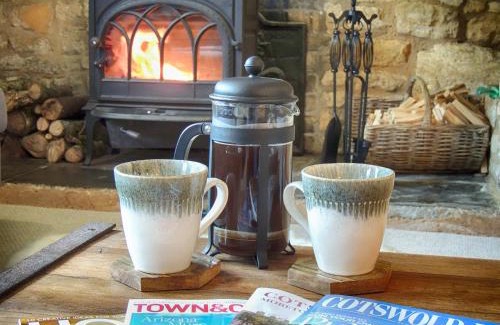 Moreton-in-Marsh House | Century House