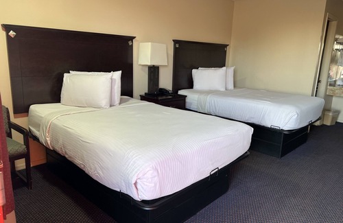 Marlow Hotel | Century inn motel