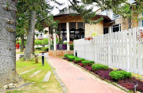 Tanah Rata Hotel | Century Pines Resort Cameron Highlands