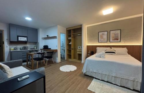 Jardim da Penha House | Century Plaza Vista Mar