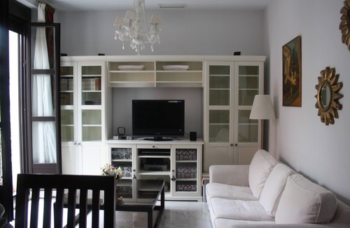 Triana Apartment | Ceramic apartment