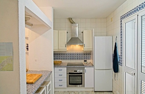 Fuengirola Ski Chalet | Cereza-Spacious beach-side townhouse 2 minutes from the sandy beach Fuengirola