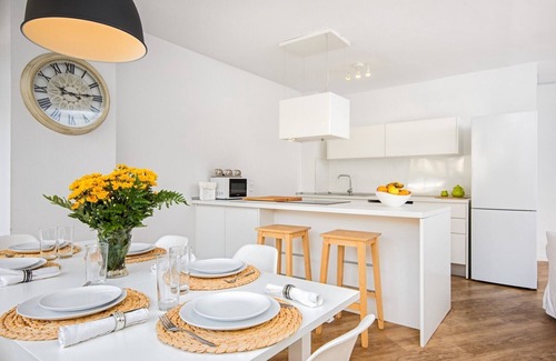 La Malagueta Apartment | Cervantes - Holiday apartment Malaga City