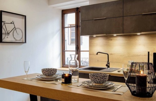 Annecy Old Town Apartment | Cesar Havre de Paix old town