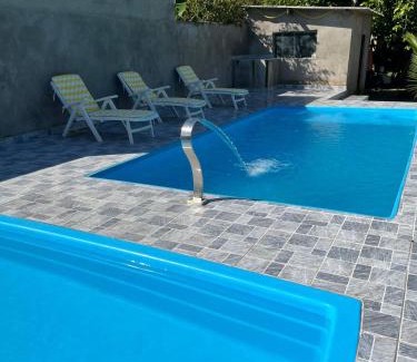 Itariri House | Chácara Completa com Piscina ,2 quartos, 20 pessoas