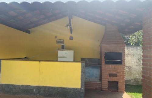 Bairro Canedos House | Chácara das Violetas