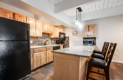 Aspen Condo | Château Chaumont by Snowmass Vacations