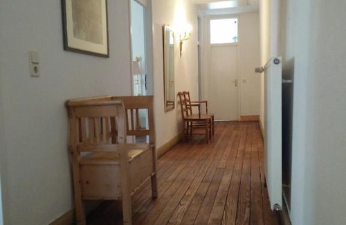 Vic-sur-Seille Bed & Breakfast | Château Mesny