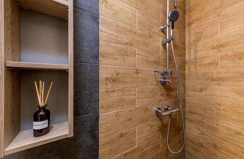 Budavar Apartment | Chain Bridge Studio