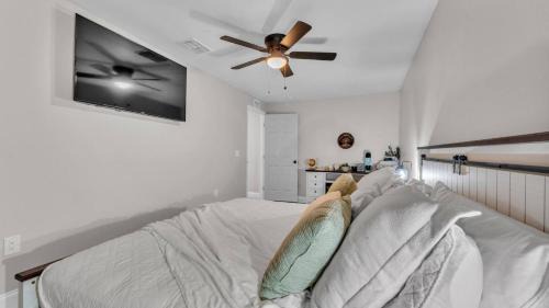 Winter Haven House | Chain of Lakes Cottage