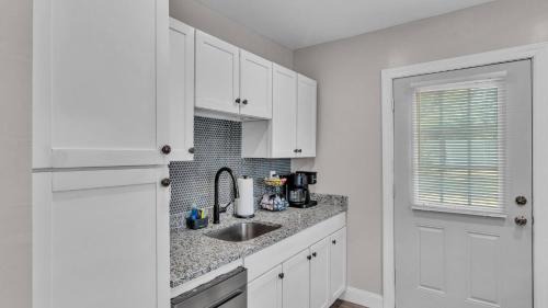 Winter Haven House | Chain of Lakes Cottage