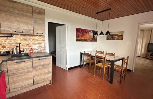 Chateau-Chinon House | CHAINTRE LA VALLEE