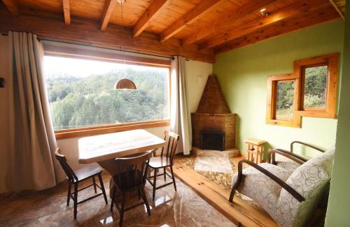 Camanducaia Ski Chalet | Chalé Colibris